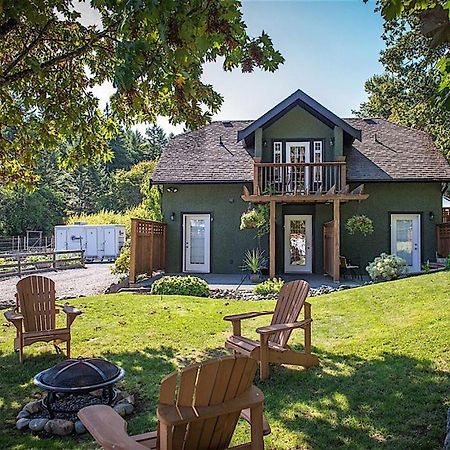 Guest Suites On Benvenuto Brentwood Bay Εξωτερικό φωτογραφία