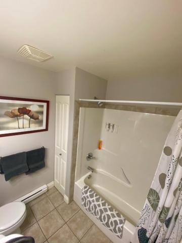 Guest Suites On Benvenuto Brentwood Bay Εξωτερικό φωτογραφία